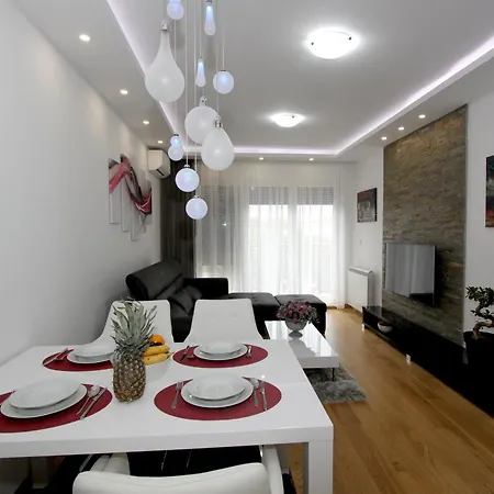 Apartment Oaza *